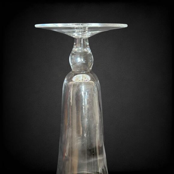 16” Marquis Waterford Cryatal -VINTAGE GARDEN COLLECTION Footed Blown Glass Vase - Picture 7 of 10